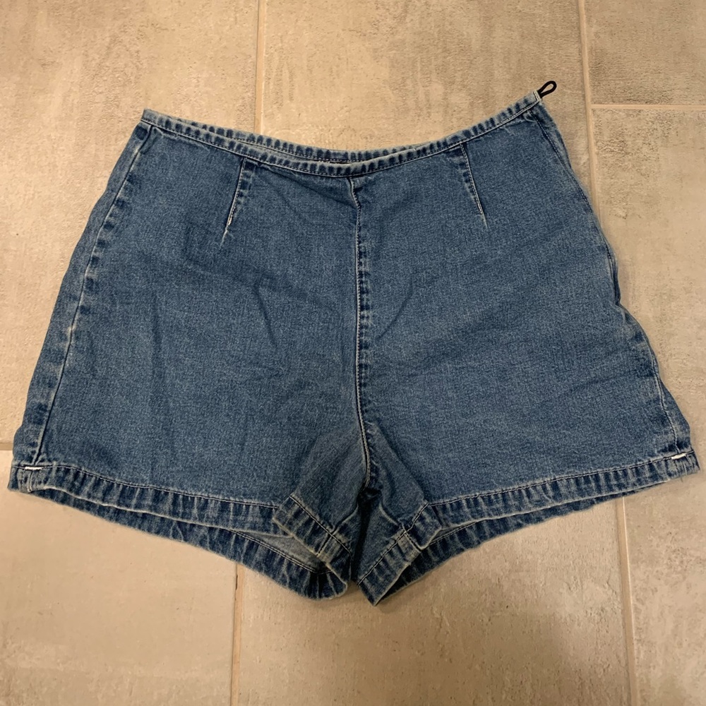 Vintage Gap High Wasted Shorts